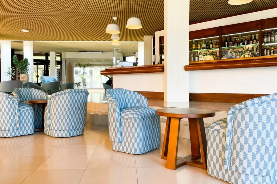 accueil de l'hôtel Auramar Beach Resort