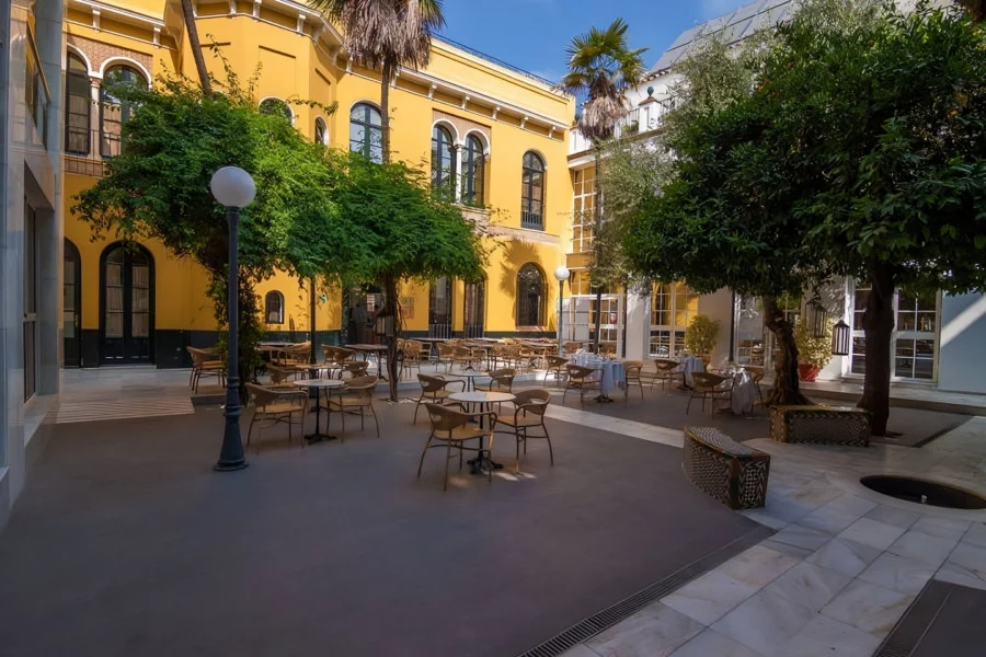 terrasse de l'hôtel