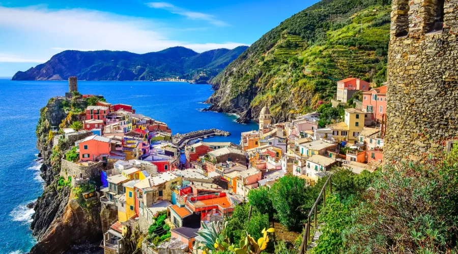 Maisons colorées de Vernazza, un village pittoresque des Cinque Terre en Italie