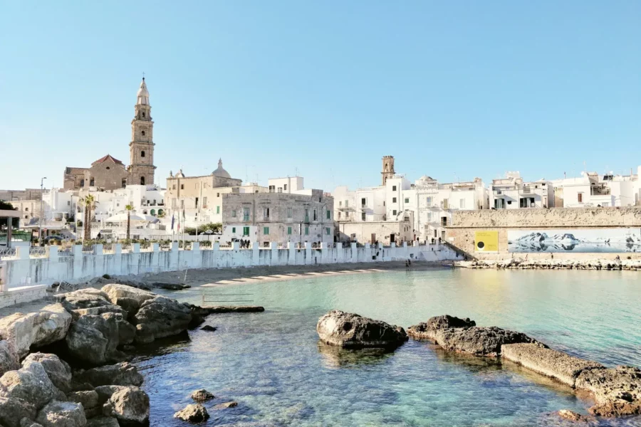 Monopoli, Bari