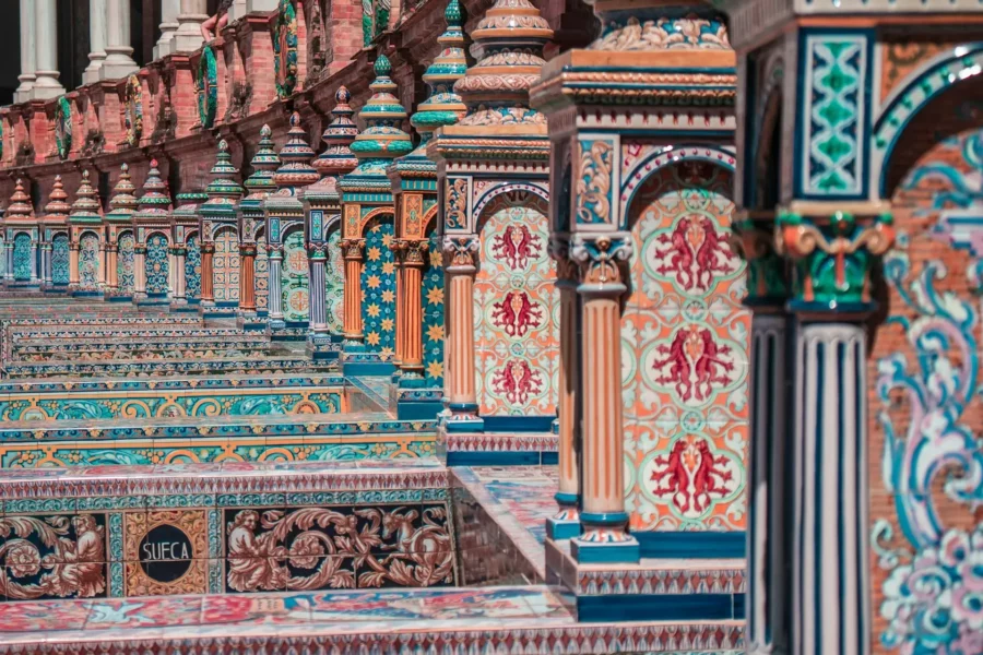 Mosaïque sur la Plaza de España à Séville