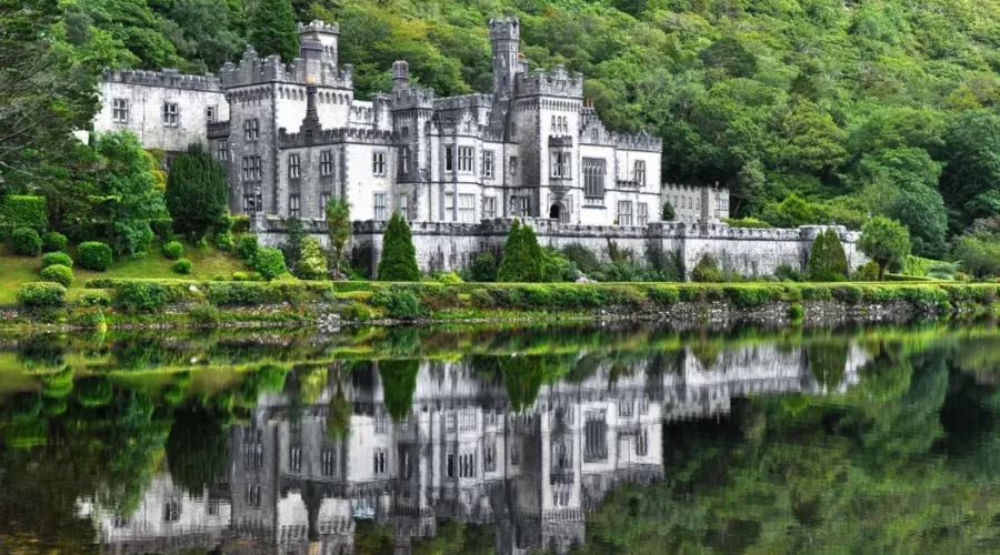 Panorama de l'abbaye de Kylemore, Connemara