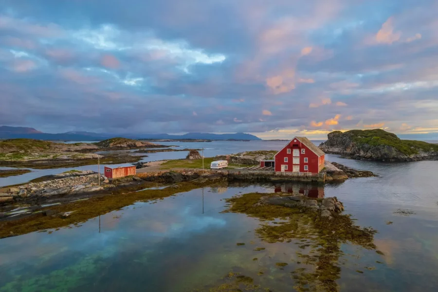 Paysage côtier de Kristiansund, Norvège