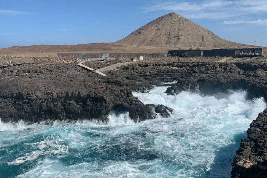 Paysage rocheux de l'île de Sal, Cap-Vert