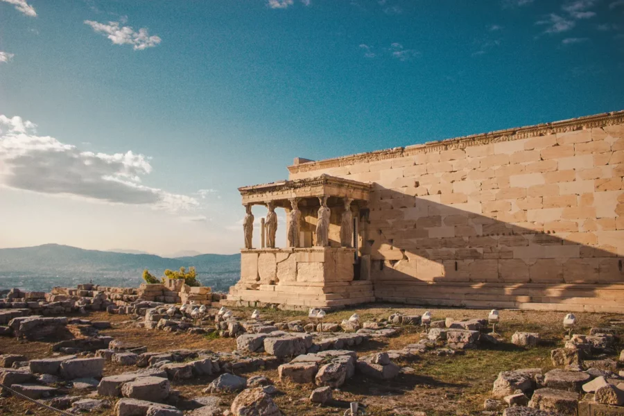 Le Temple d'Erechthéion à Athènes