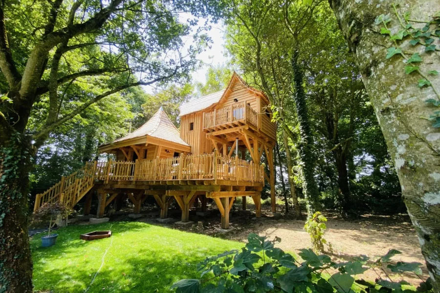 Cabane La Belle Verte, Jardin Zen du Quistillic, Bretagne