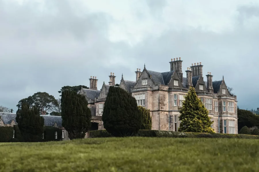 Muckross House, un joyau architectural dans le parc national de Killarney
