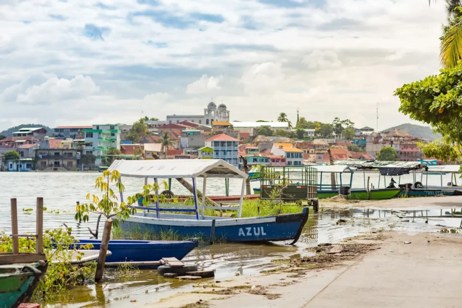 Paysage de Flores, Guatemala