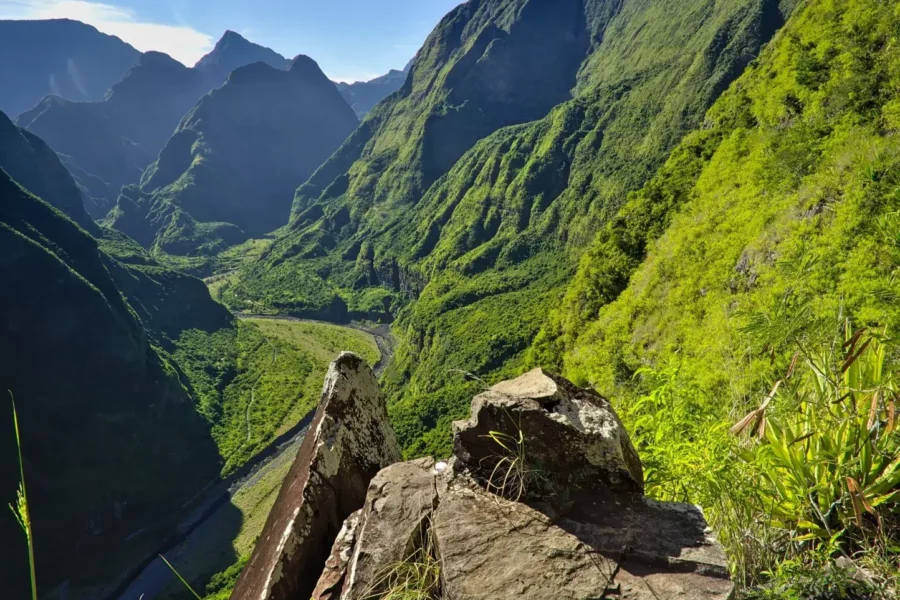 Randonnée avec vue sur Mafate à La Réunion