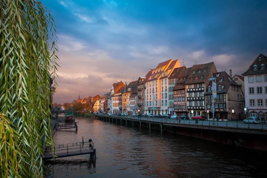 strasbourg-sunset-quai