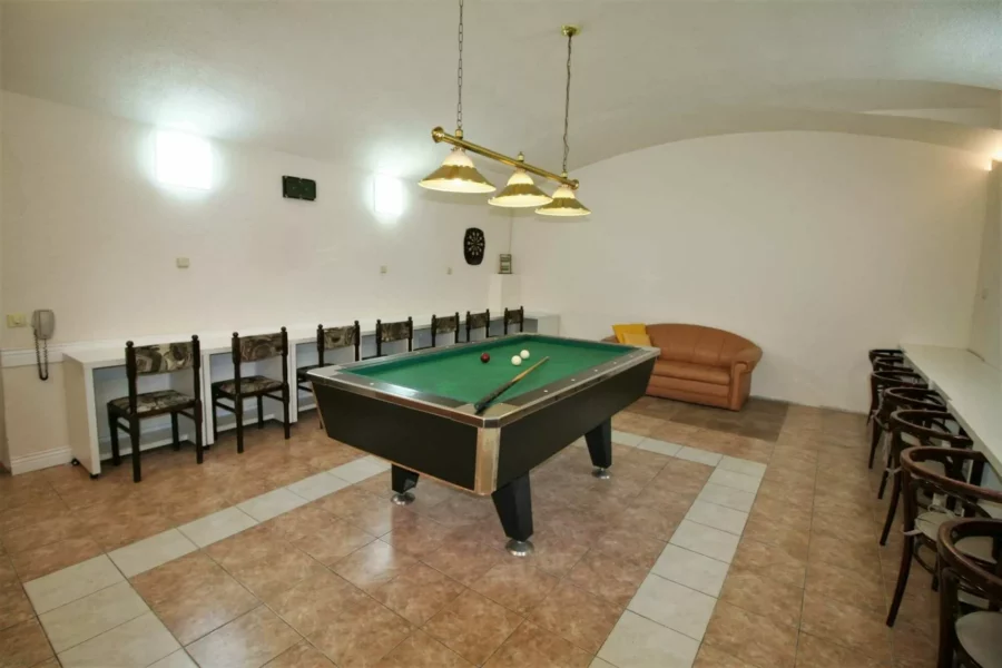 anette-prague-billard
