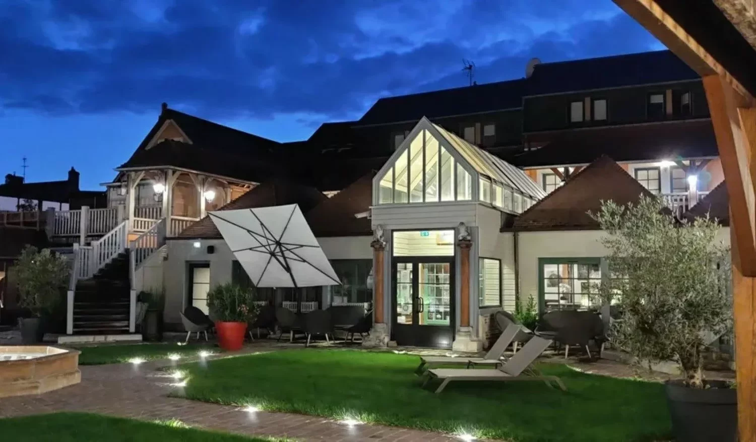Hôtel & Spa Le Lion d'Or 3*